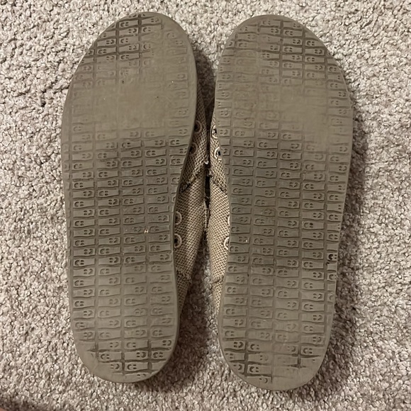 tan women’s sonuks - Picture 3 of 4